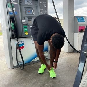 Meet your Posher, Christopher